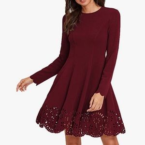 Cute Burgundy long sleeve dress!